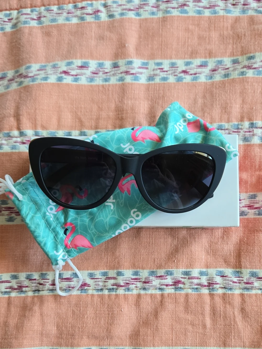 Goodr Glam G It's Noir, Darling Cat Eye Sunglasses